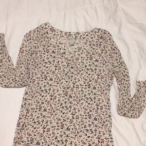 Floral long sleeve v neck blouse